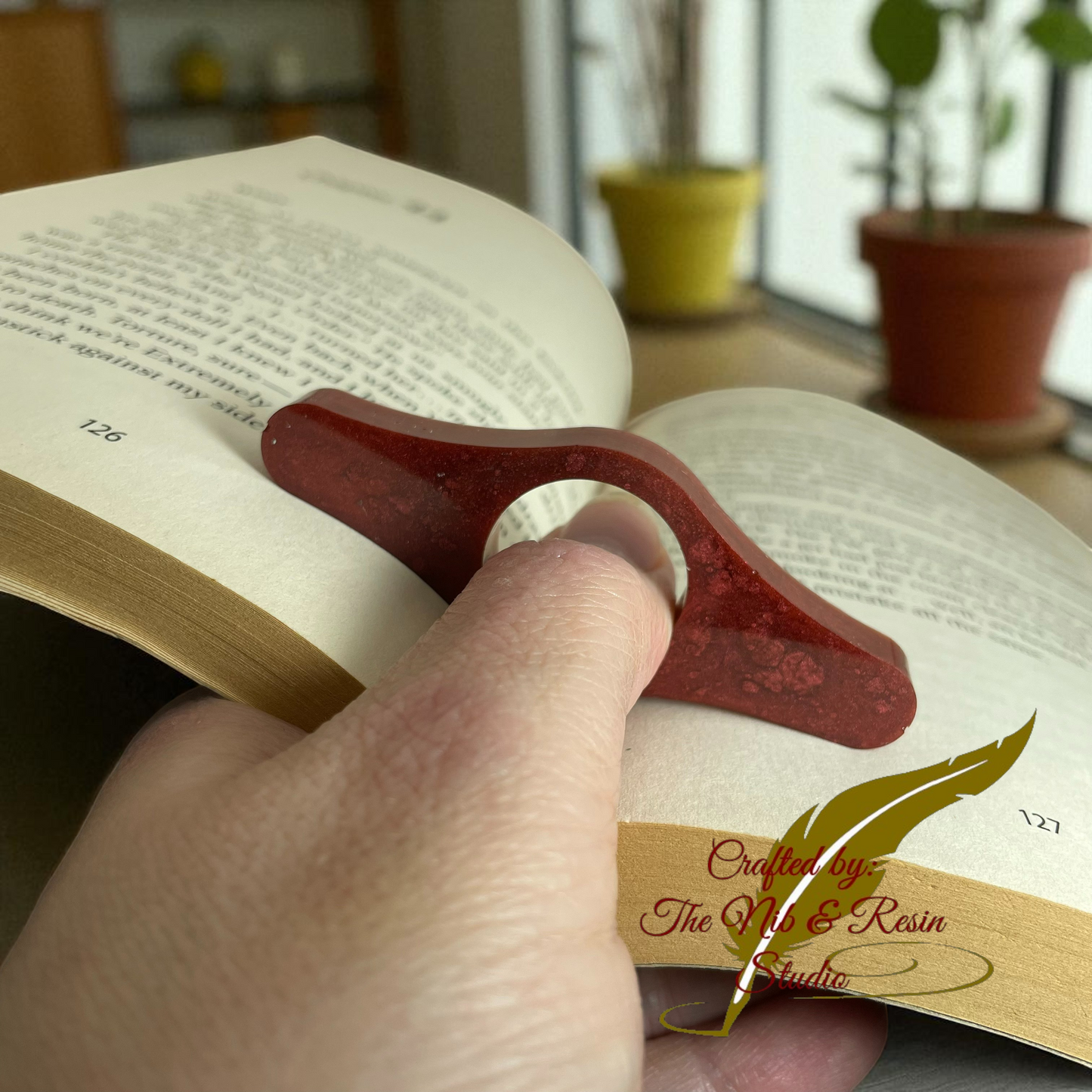 Page Holder #2: Round Propeller #1