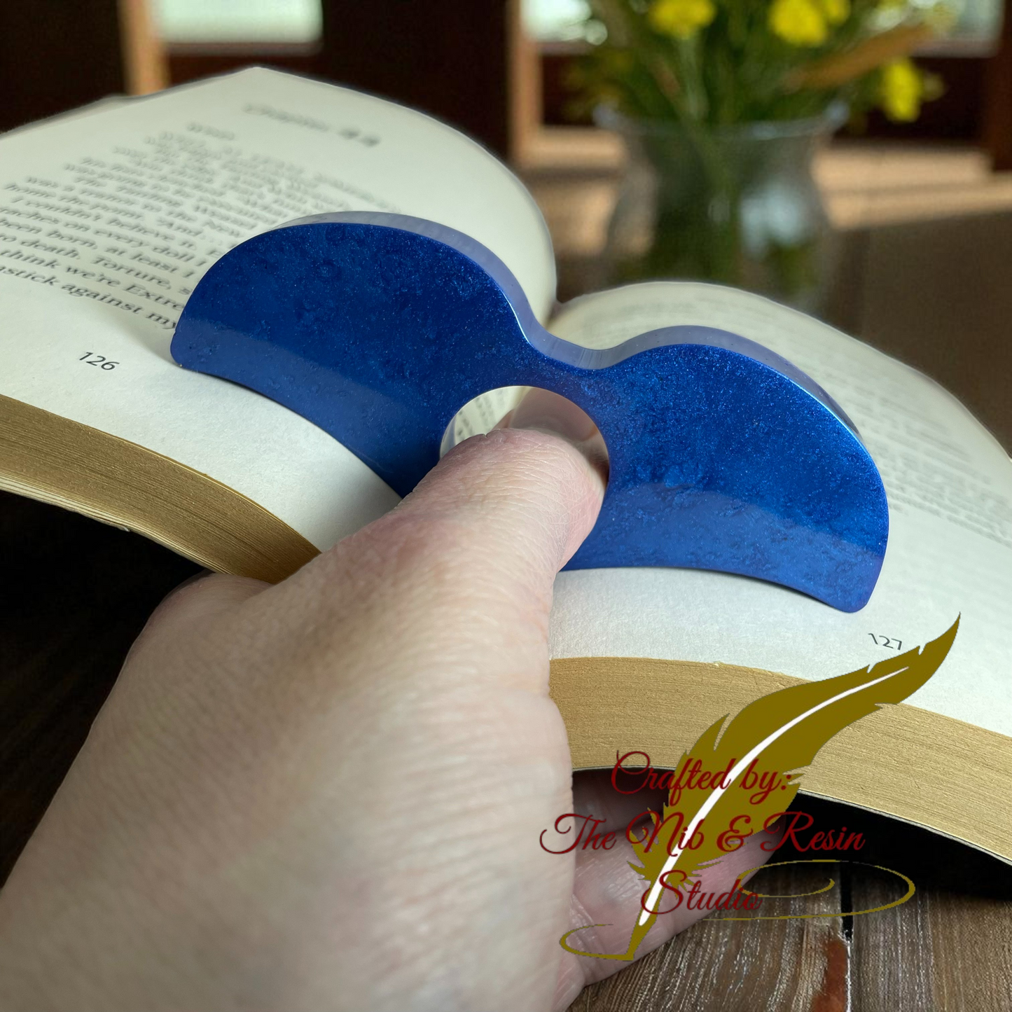 Page Holder #13: Wings