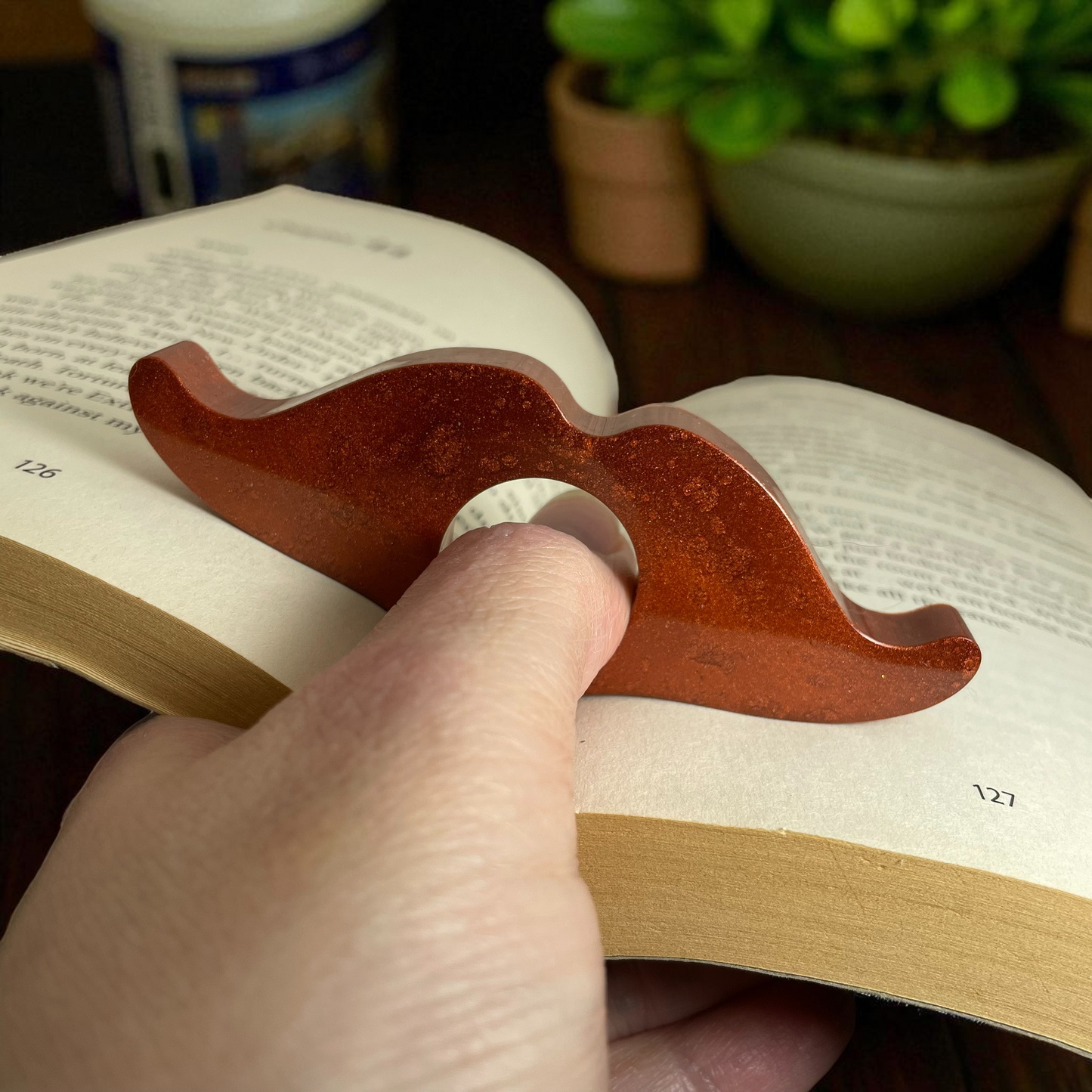 Page Holder #7: Mustache