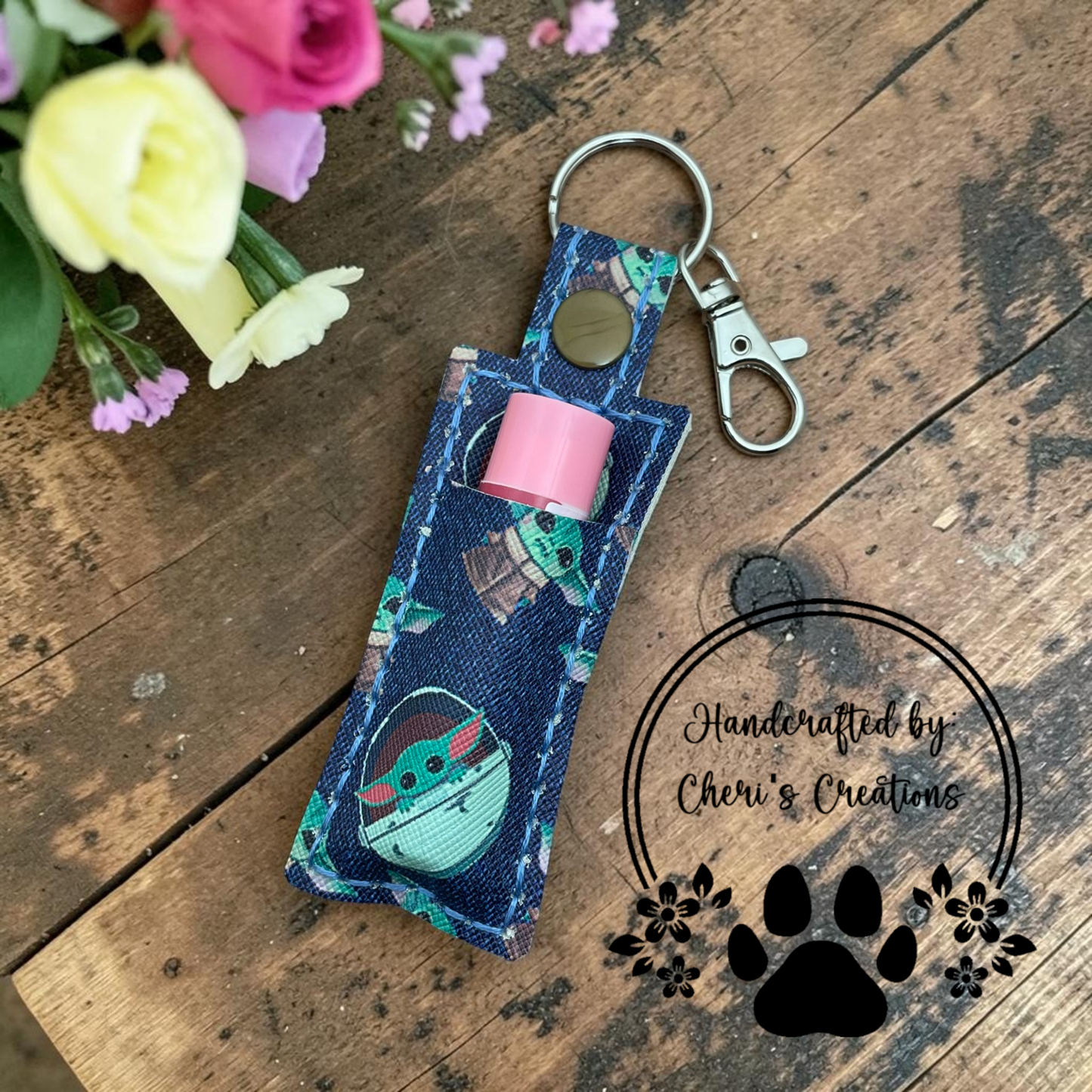 Cute Green Space Alien Chapstick Holder Keychain – Lip Balm Holder