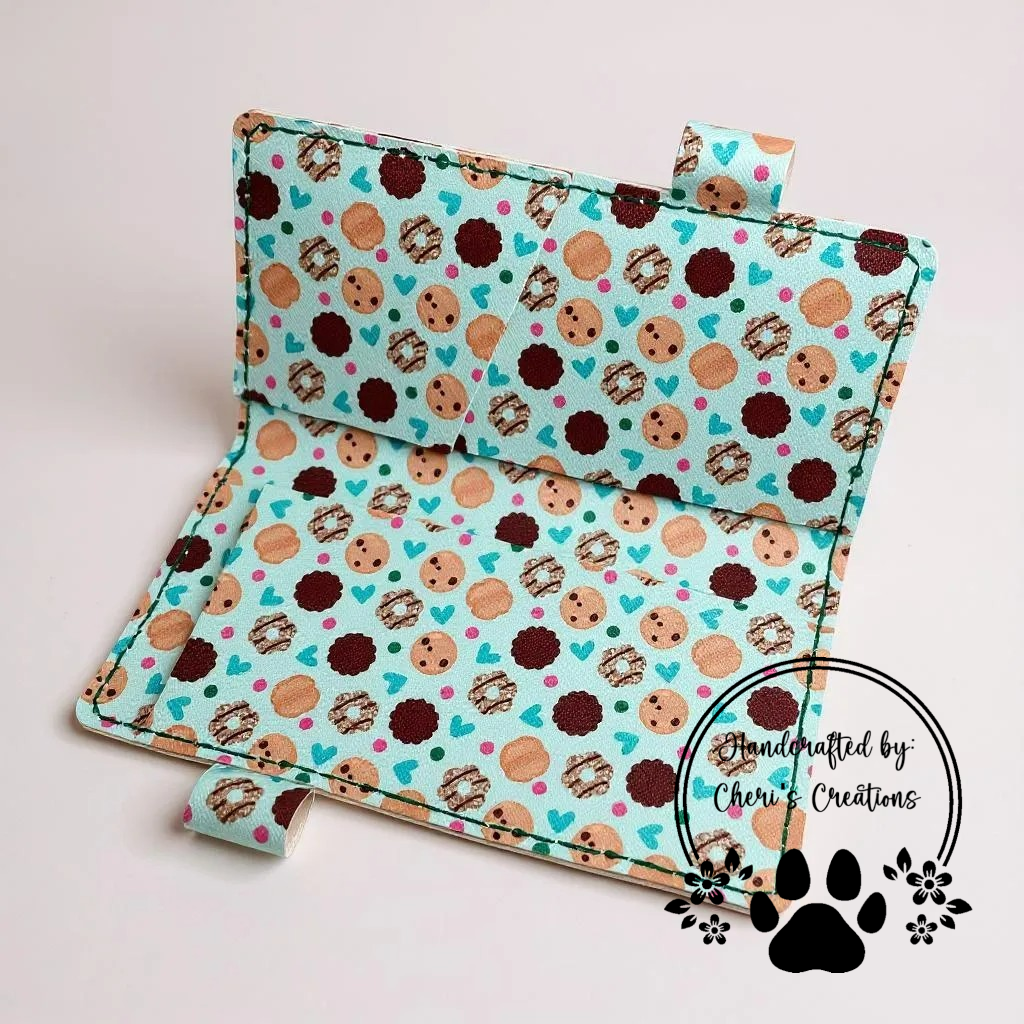 Sweet Cookie-Themed Checkbook Cover – Handmade Faux Leather Accessory