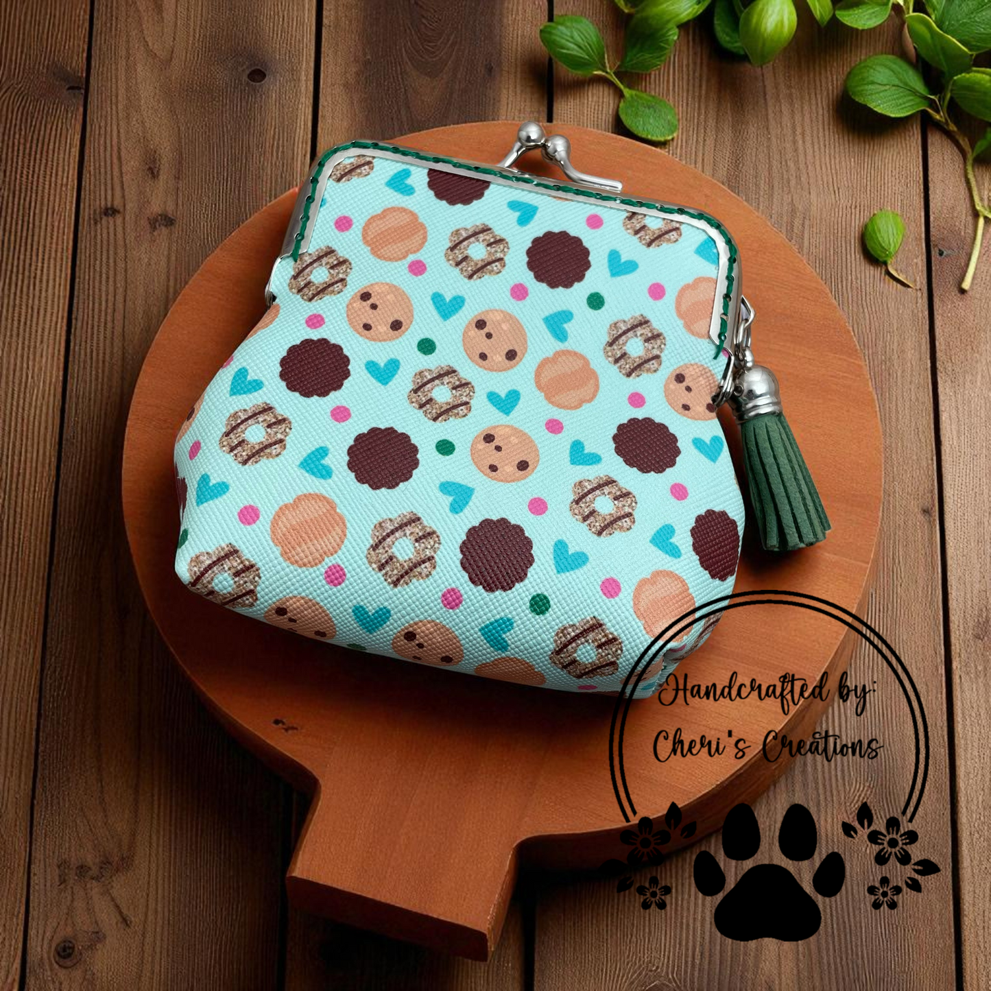 Cookie Lover Faux Leather Change Purse – Handmade Mint Green Kiss Clasp Coin Pouch