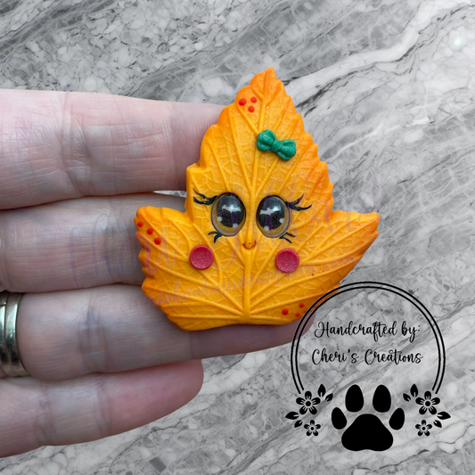 Fall Leaf Bow Center – Handmade Polymer Clay Embellishment