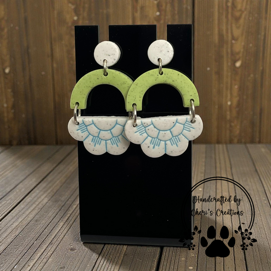 Spring Half Daisy Earrings – Mini Floral Dangles