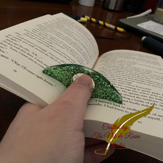 Page Holder - Green Glitter Half Round Thumb Holder
