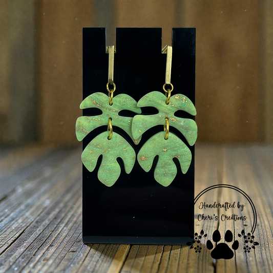 Monstera Leaf Dangle Earrings – Handmade Polymer Clay Earrings