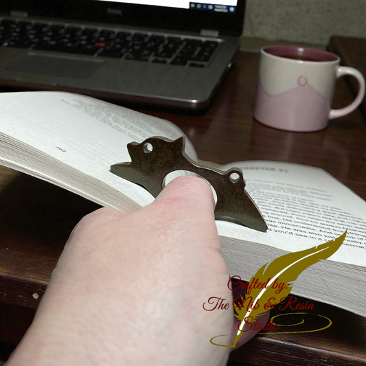 Page Holder - Breen Mica Piggy Thumb Holder