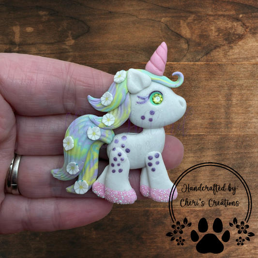 Daisy Unicorn Bow Center – Handmade Polymer Clay Embellishment