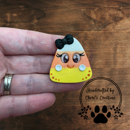 Traditional Candy Corn Bow Center – Handmade Polymer Clay Embellishment