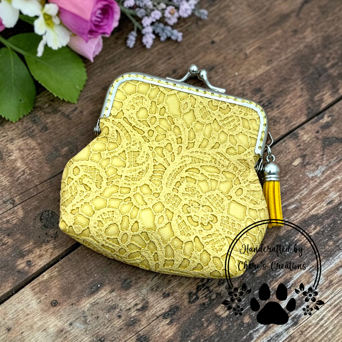 Gold Lace Coin Purse