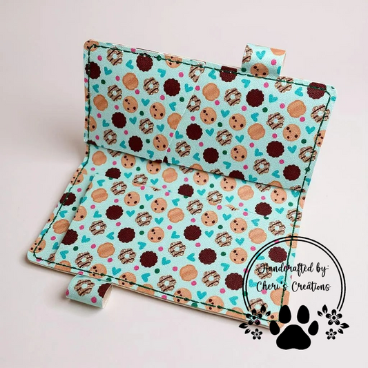 Sweet Cookie-Themed Checkbook Cover – Handmade Faux Leather Accessory