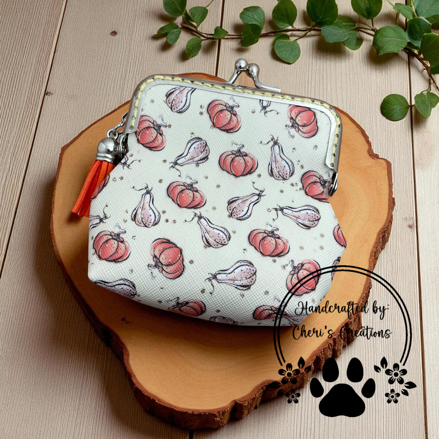 Pumpkin & Gourd Fall Print Faux Leather Change Purse – Handmade Kiss Clasp Coin Pouch