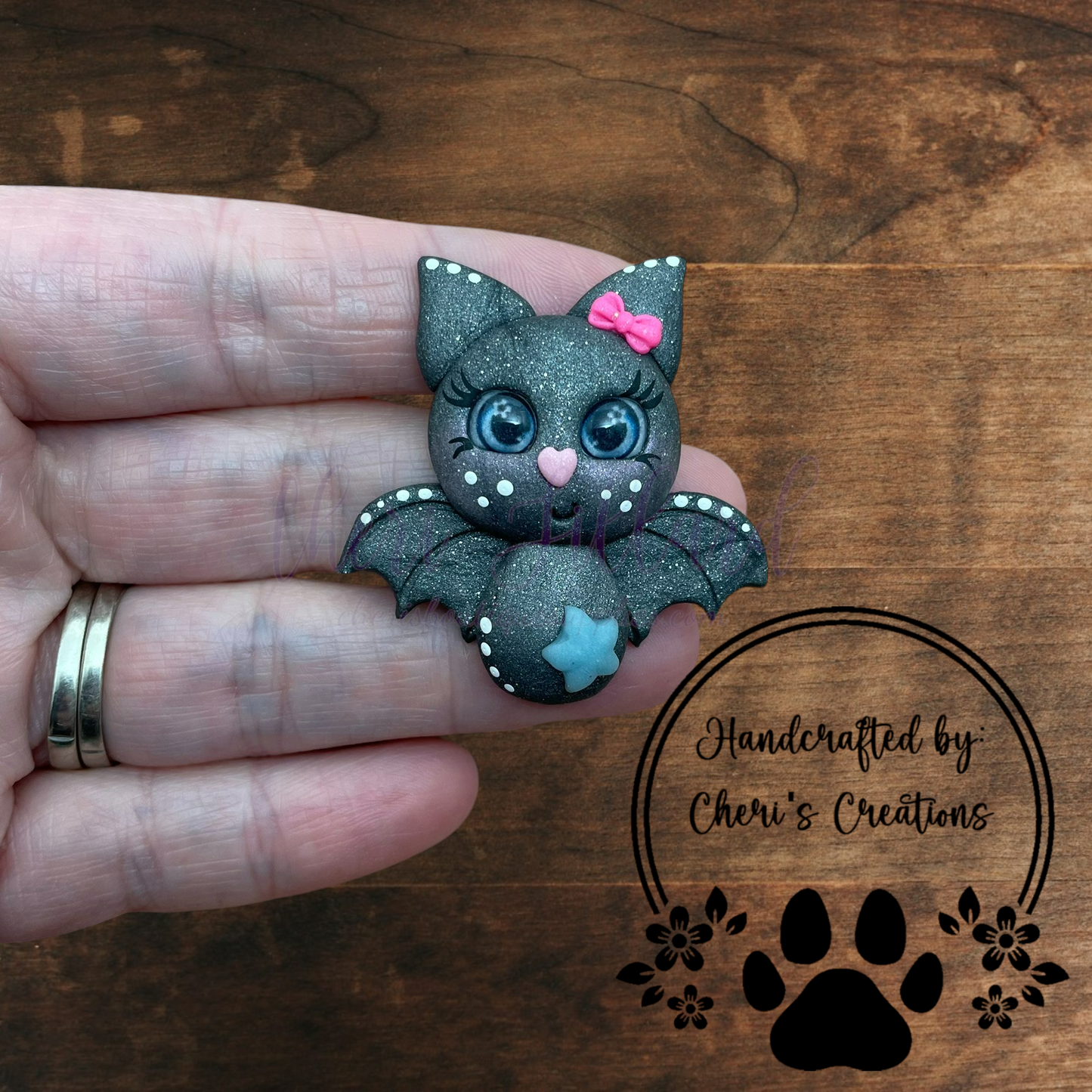 Halloween Bat Bow Center – Handmade Polymer Clay Embellishment