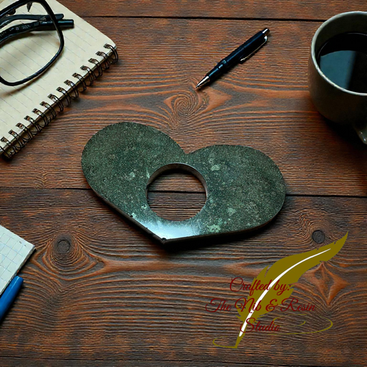 Page Holder - Breen Heart Thumb Holder