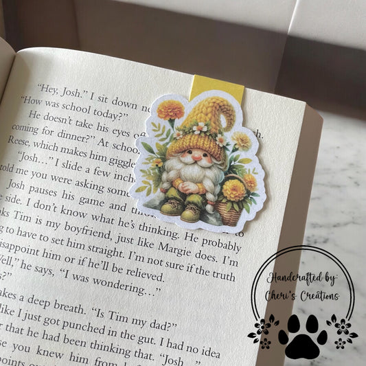 Marigold Gnomes Magnetic Bookmark – Whimsical Book Lover Gift