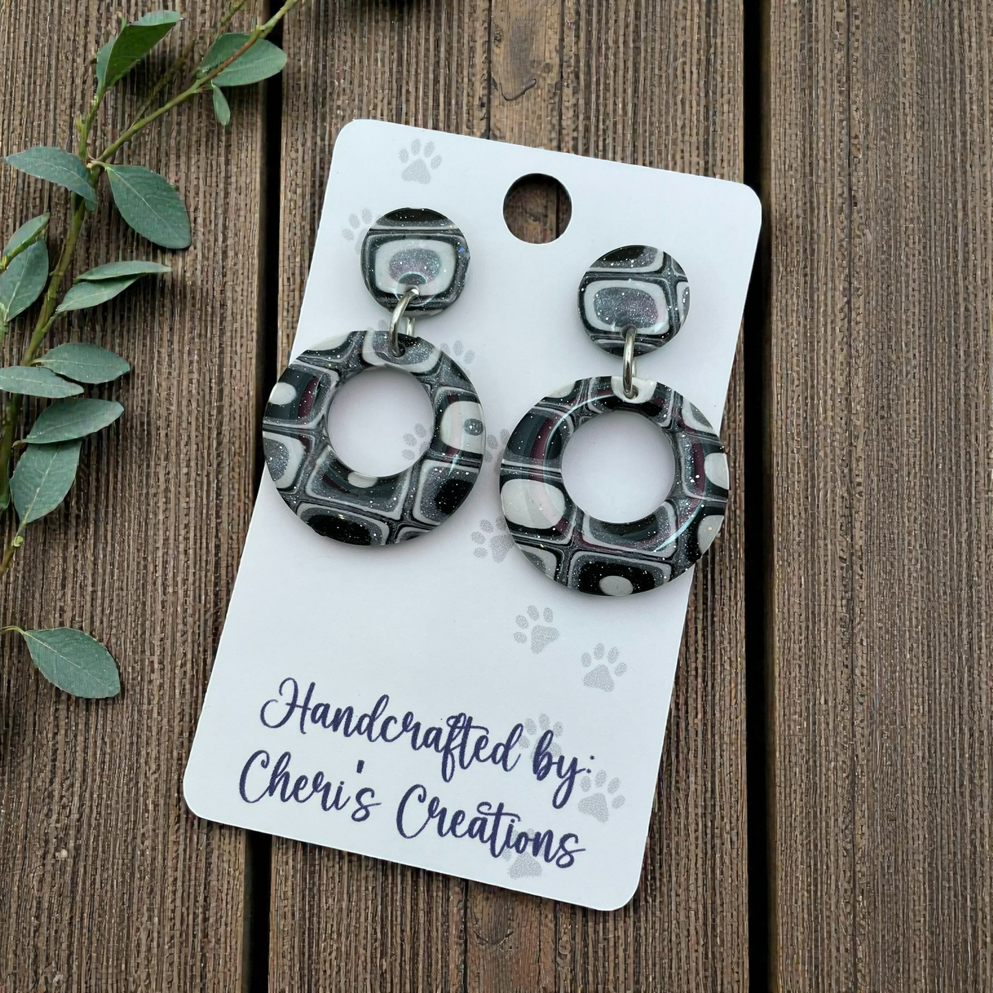 Black & White Circle Dangle Earrings – Handmade Polymer Clay Earrings