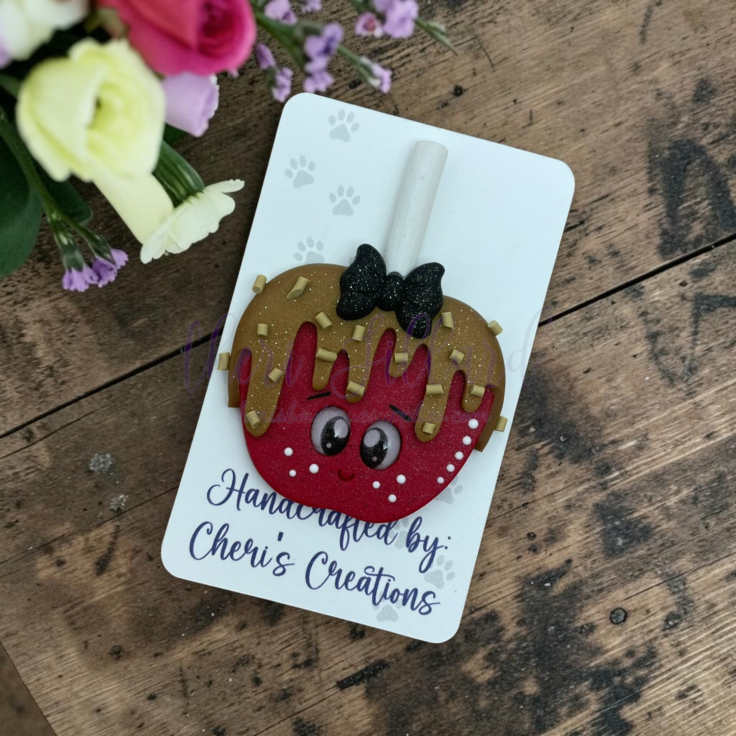 Caramel Apple Bow Center – Handmade Polymer Clay Embellishment