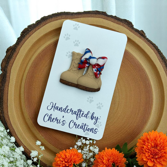 Combat Boot with Patriotic Bow – Handmade Polymer Clay Embellishment for Crafts, Bow Making & DIY Accessories
