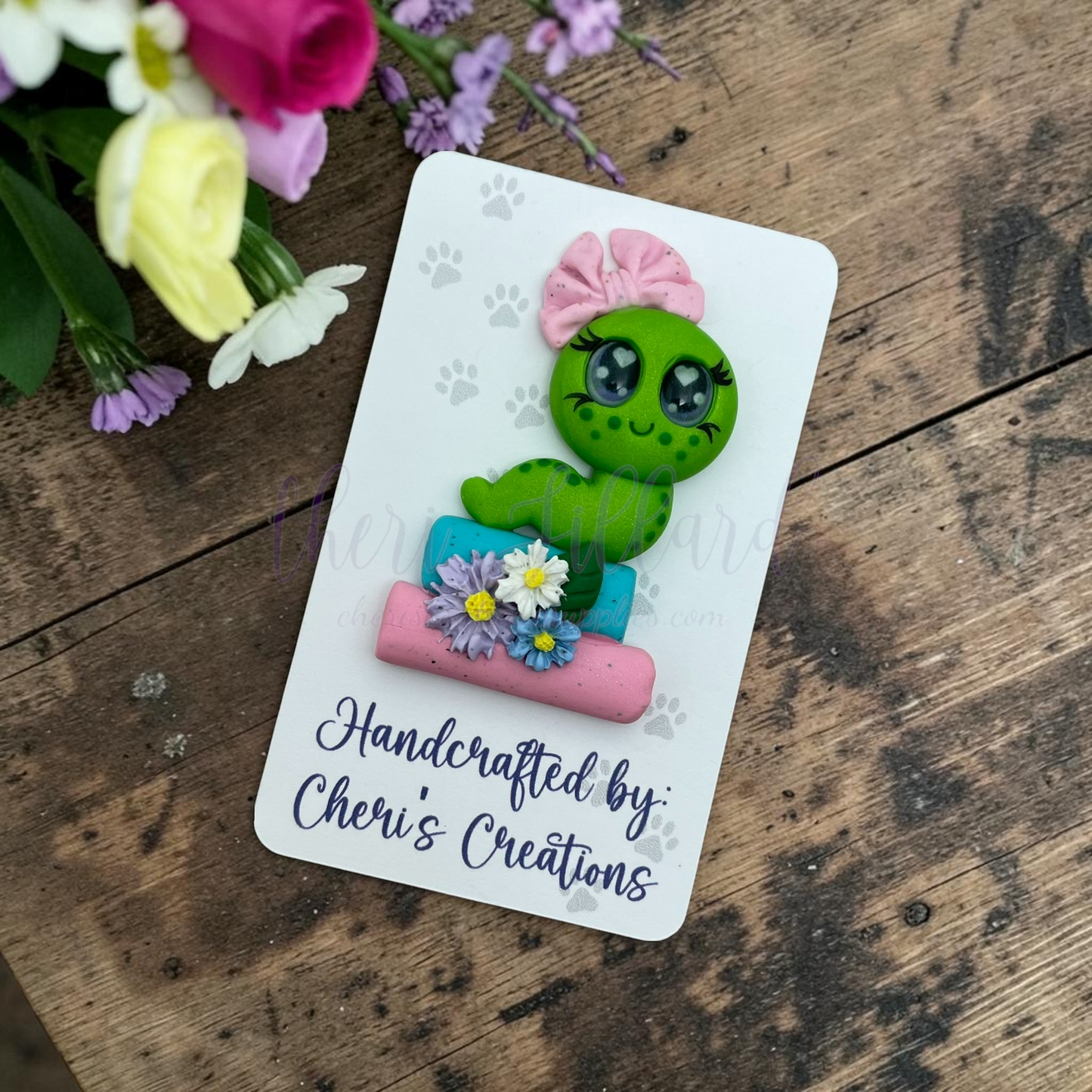 Floral Bookworm Bow Center – Handmade Polymer Clay Embellishment