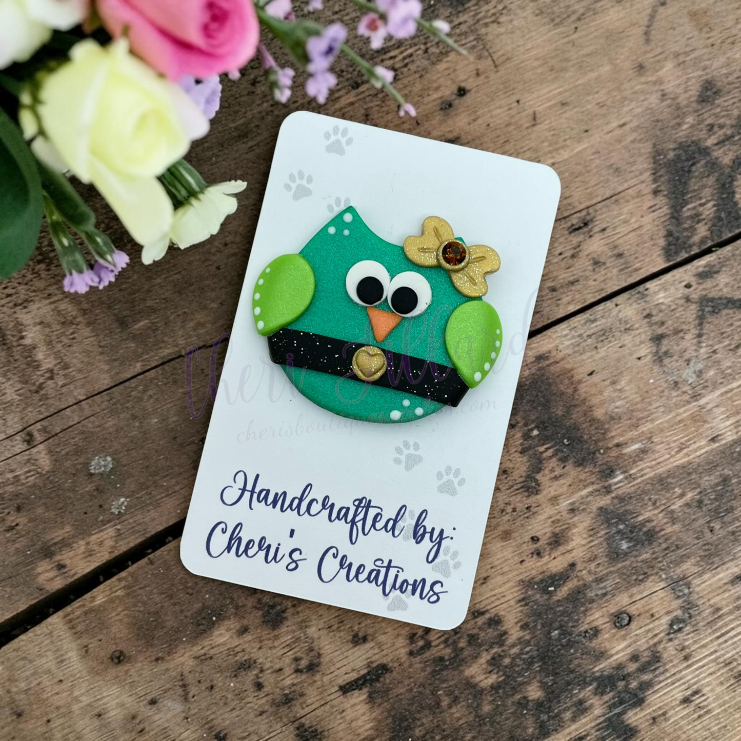 St. Patricks Day Owl Bow Center – Handmade Polymer Clay Embellishment