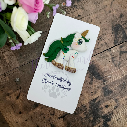 Lucky Unicorn Bow Center – Handmade Polymer Clay Embellishment