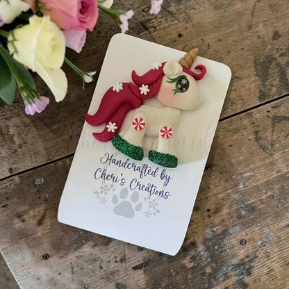 Peppermint Unicorn Bow Center – Handmade Polymer Clay Embellishment