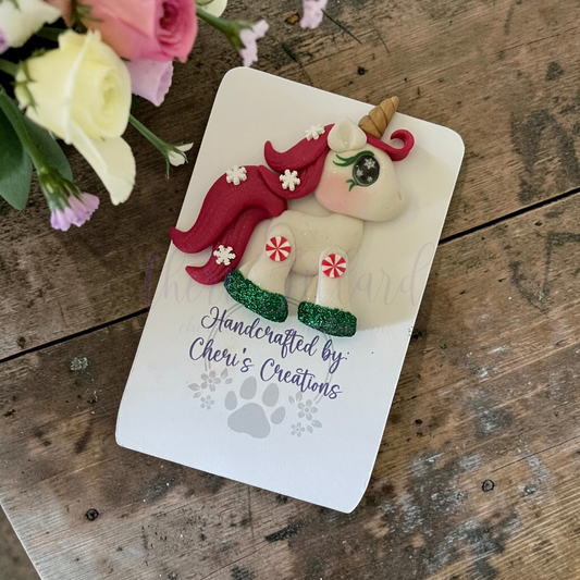 Peppermint Unicorn Bow Center – Handmade Polymer Clay Embellishment