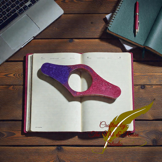Page Holder - Purple & Pink Two Tone Small Propeller Thumb Holder