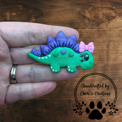 Stegosaurus Bow Center – Handmade Polymer Clay Embellishment