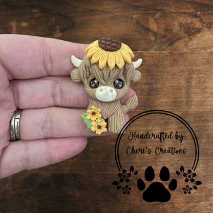 Sunflower Highland Cow Bow Center – Handmade Polymer Clay Embellishment