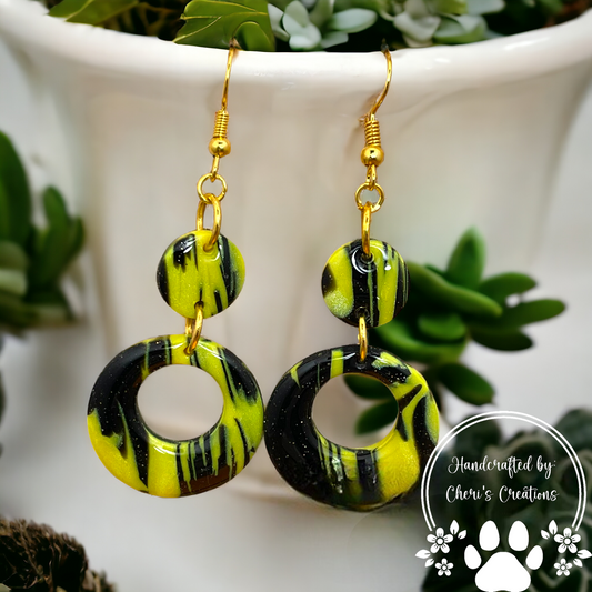 Yellow & Black Marbled Circles Polymer Clay Dangle Earrings